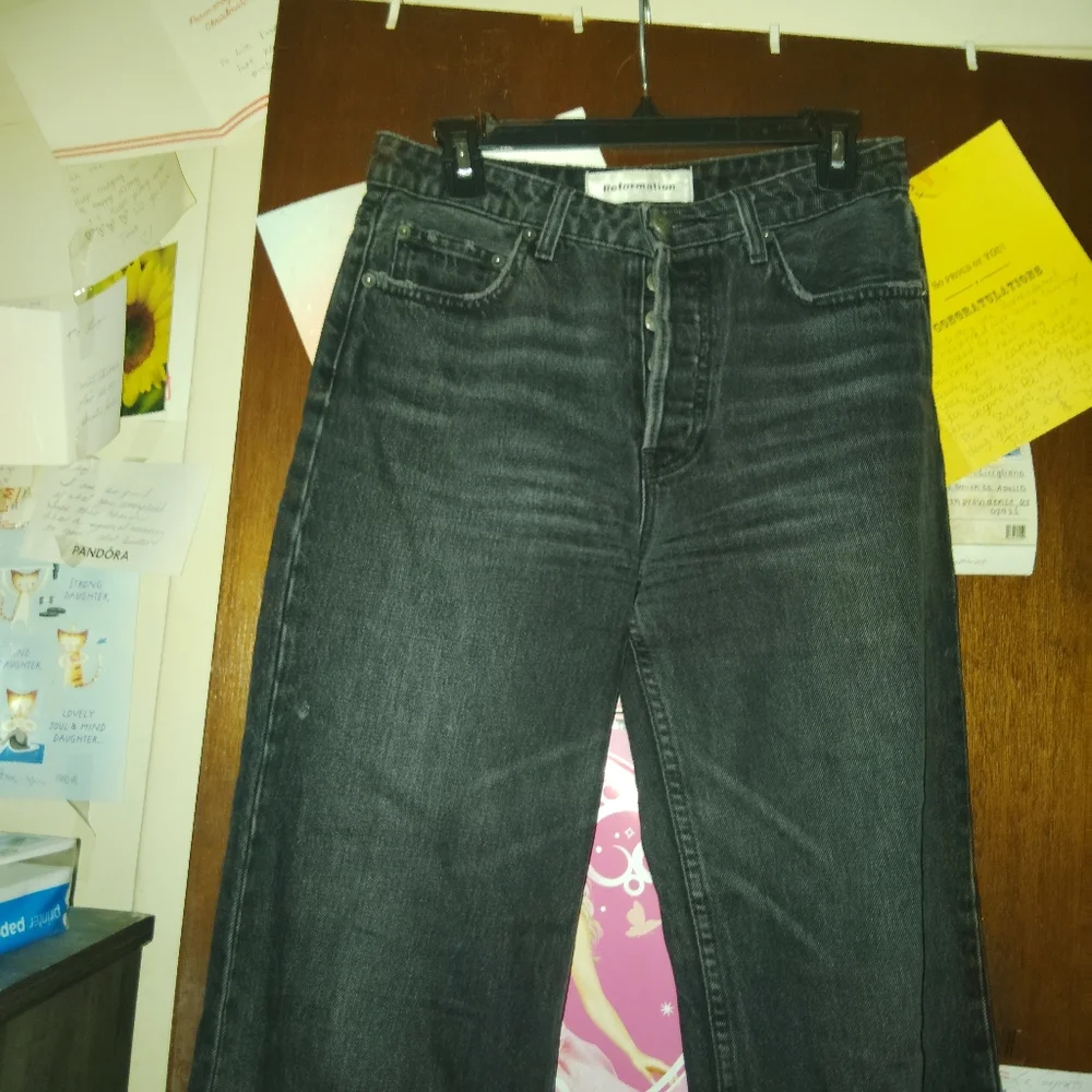 REFORMATION Fawcett Jeans - Monterey Wash 26" - Picture 7 of 14